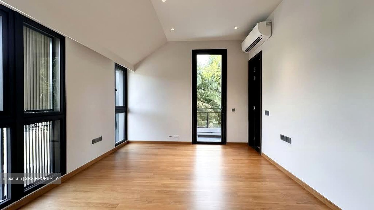 Greenbank Park (D21), Semi-Detached #537622661
